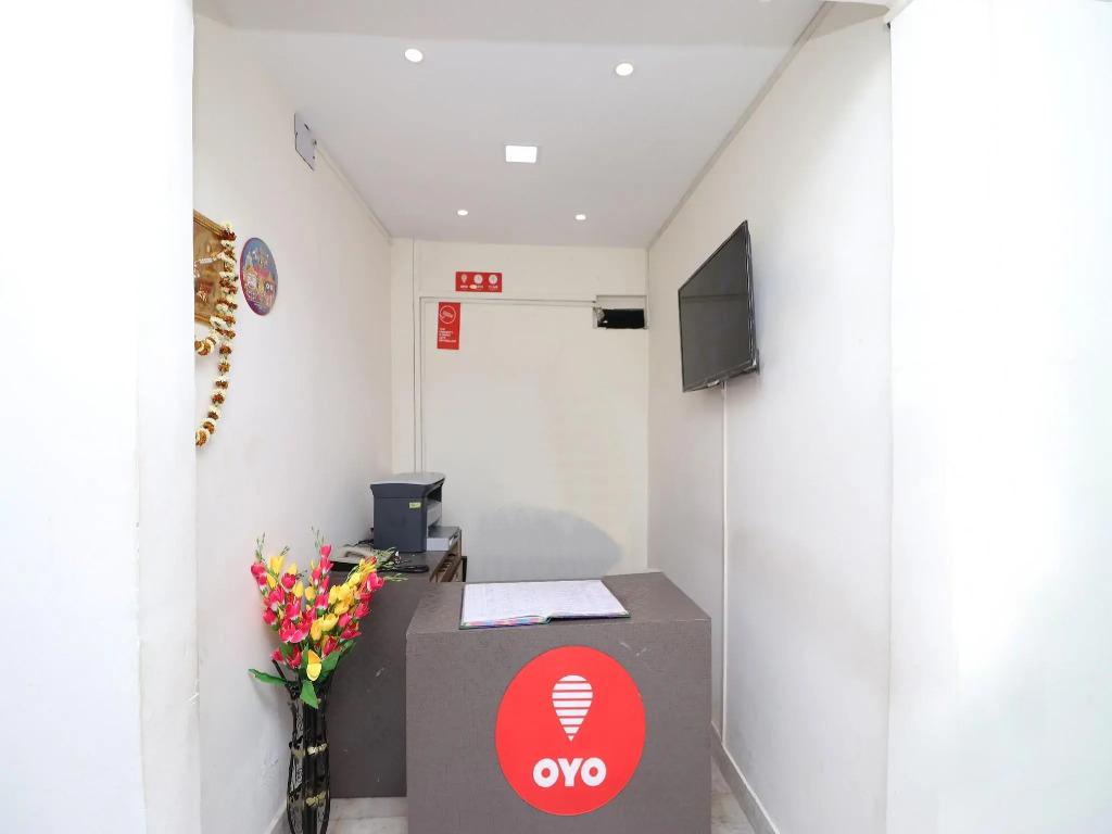 OYO 11319 Brickwood Guest House
