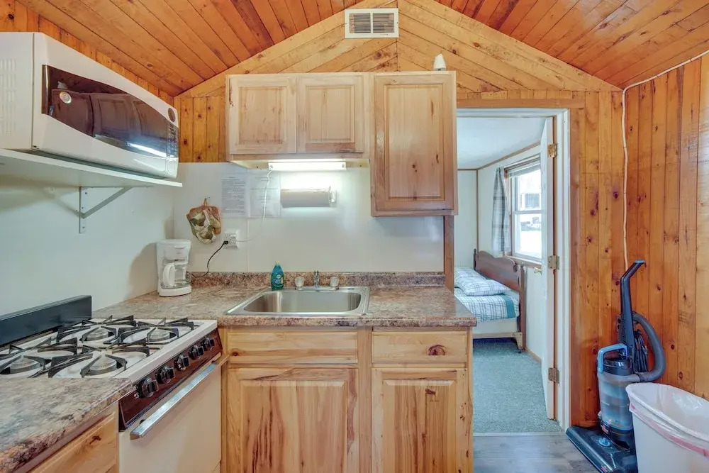 Rustic Cabin w/ Fire Pit, Steps to Sand Lake!