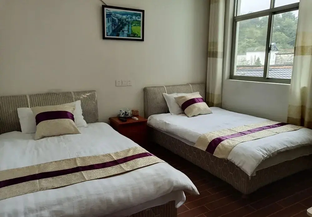 Wuyuan Qingyuan Guanting Guest House