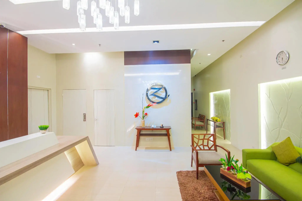 Zerenity Hotel & Suites
