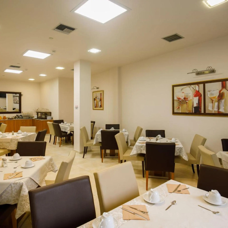 Hotel ΑΤΗΙΝΑ