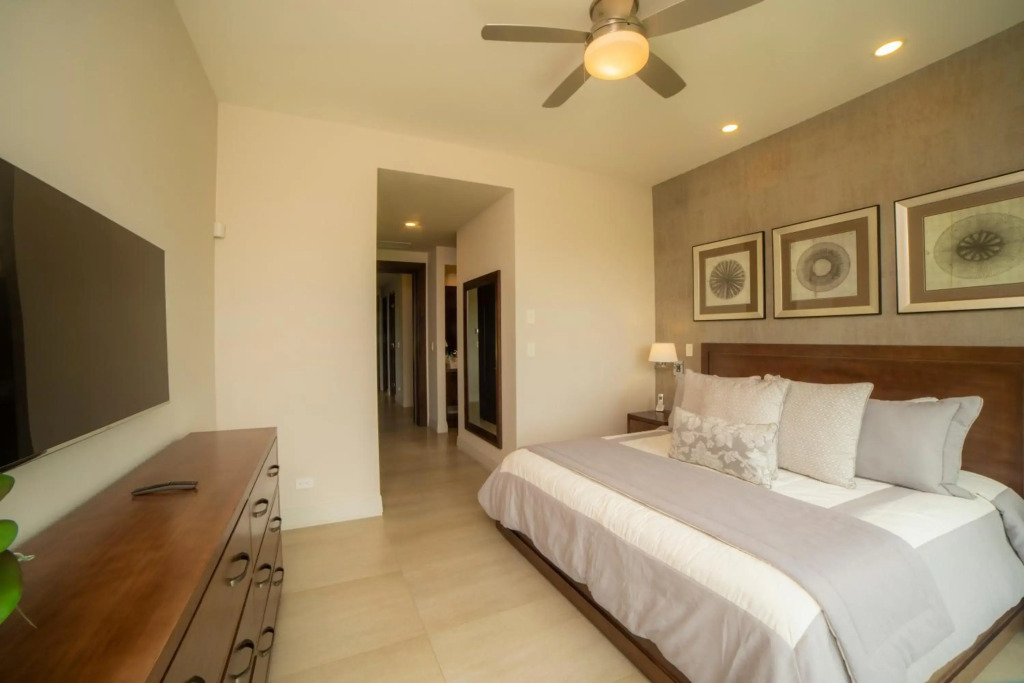 3 Bedr Ocean view close to pool Miramar