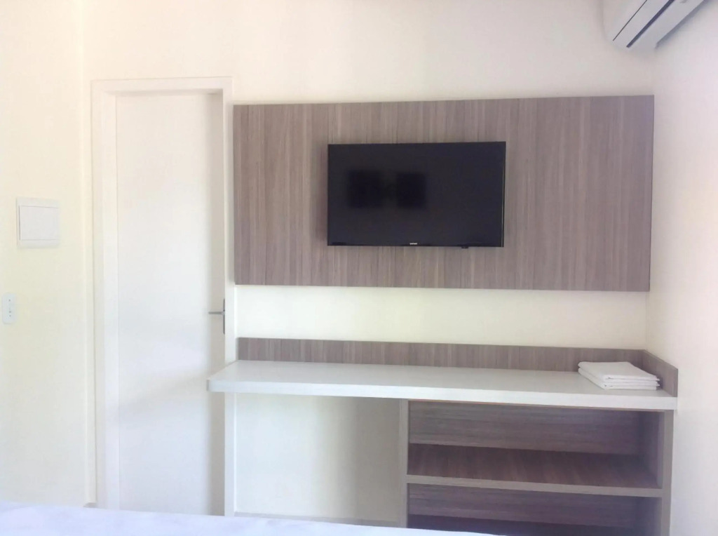 Apto 166 Lacqua diRoma V - Sacada com vista para Piscina de Ondas, roupa de Cama, camareira e garagem