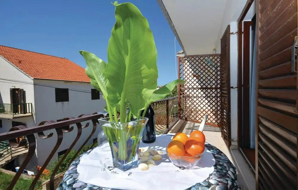 Beautiful Home in Vrboska With Wifi and 1 Bedrooms