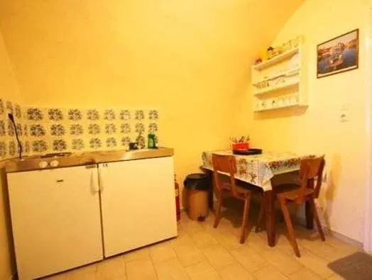 Anna Studios