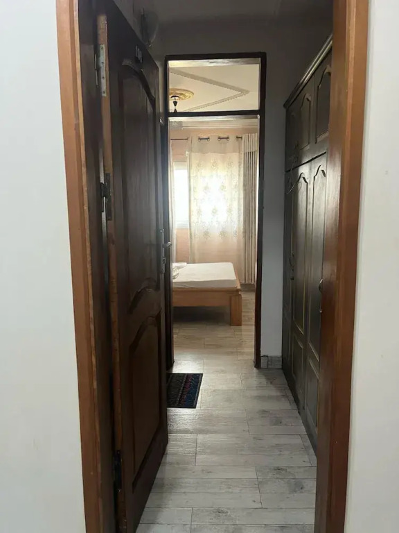 LIVELY HOTEL & Suites