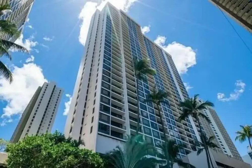 Tower 2 Suite 3201 - Qqp 1 Bedroom Home by Redawning