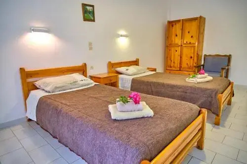 Maro Studio & Apartments