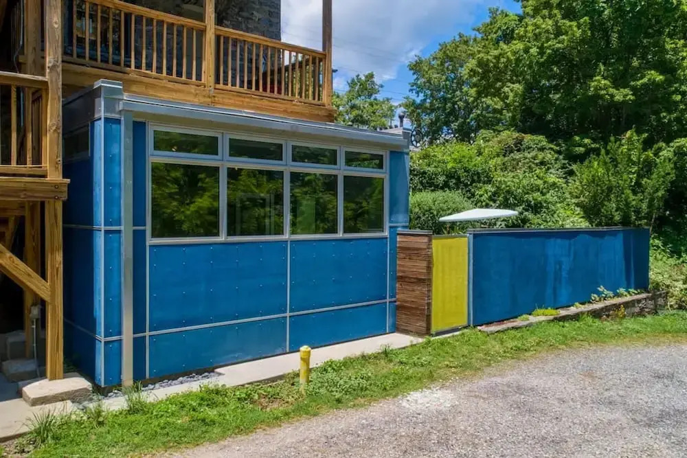 Cobalt Corner Dog Friendly Park Free Onsite