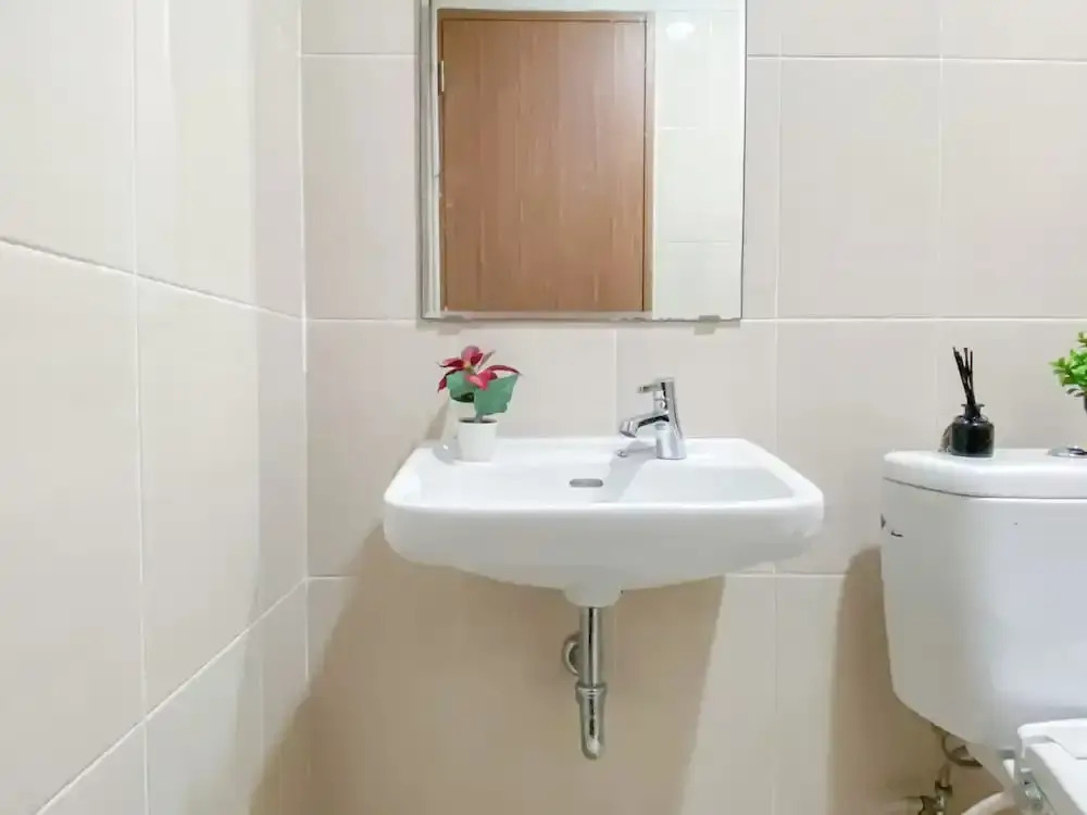 Urban Modern Studio Apartment Oasis Cikarang
