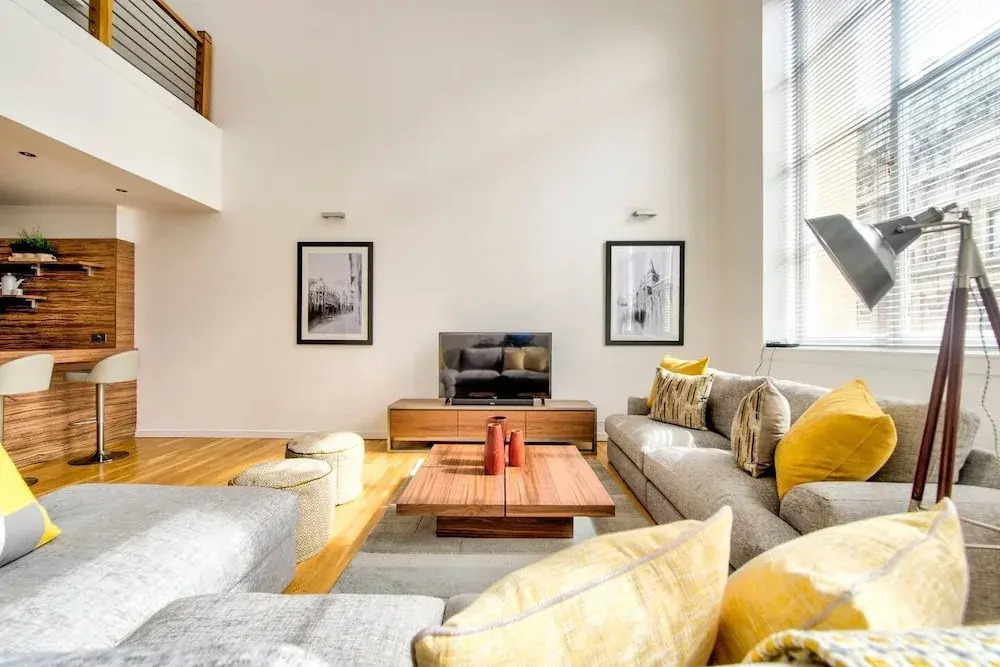 Stunning 2 Bed Apt in Merchant City With Parking