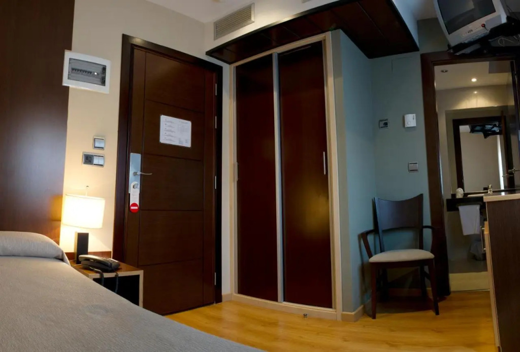 SNÖ Hotel Ciudad de Sabiñánigo