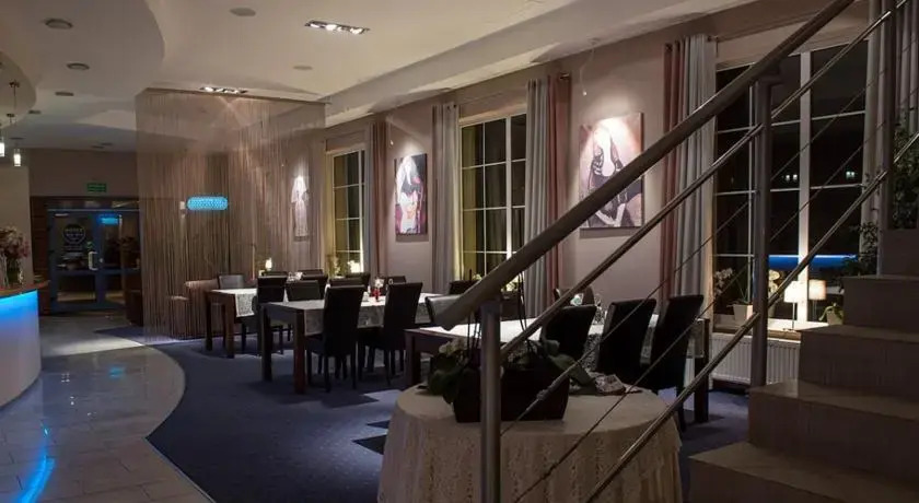 Hotel Nowy Dwór