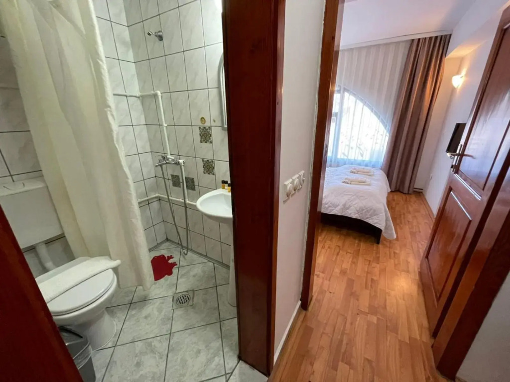 The Bulevard Hotel