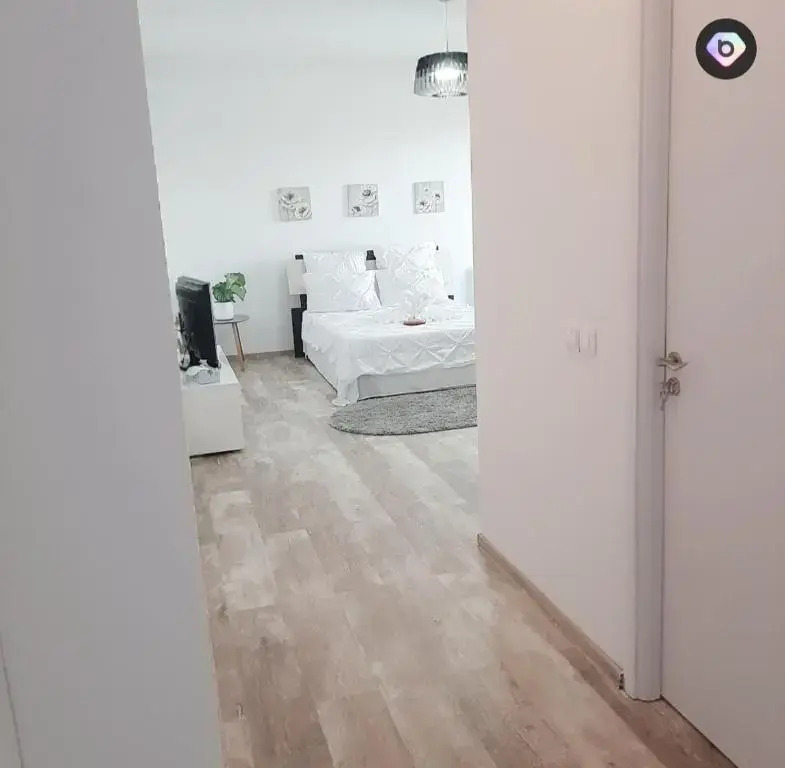 White Studio