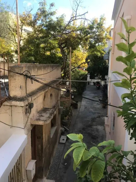 Aegina Town Dani’s Studio