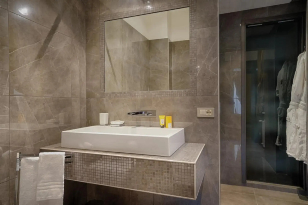 Alta Luxury Apartments - Frezza Apartment