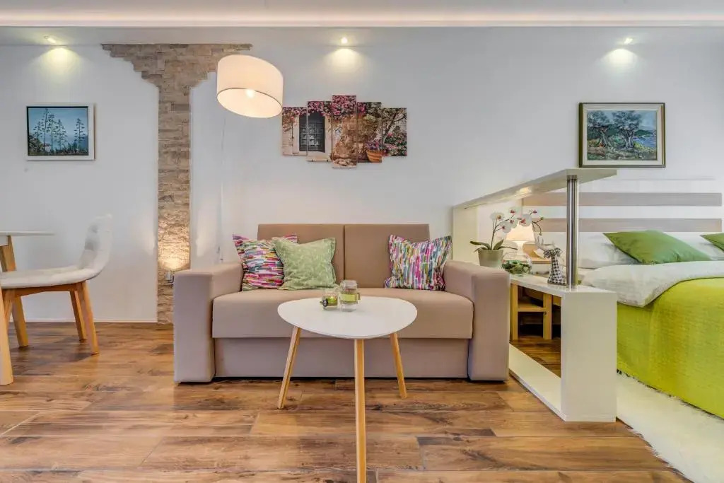 Room&studio Apartment Just Enjoy