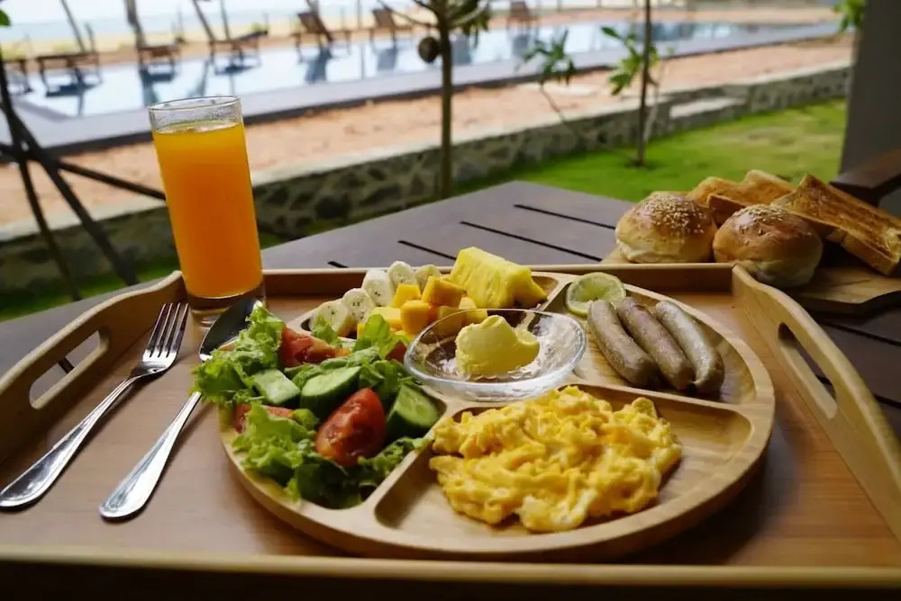 SOLUNA BEACH RESORT