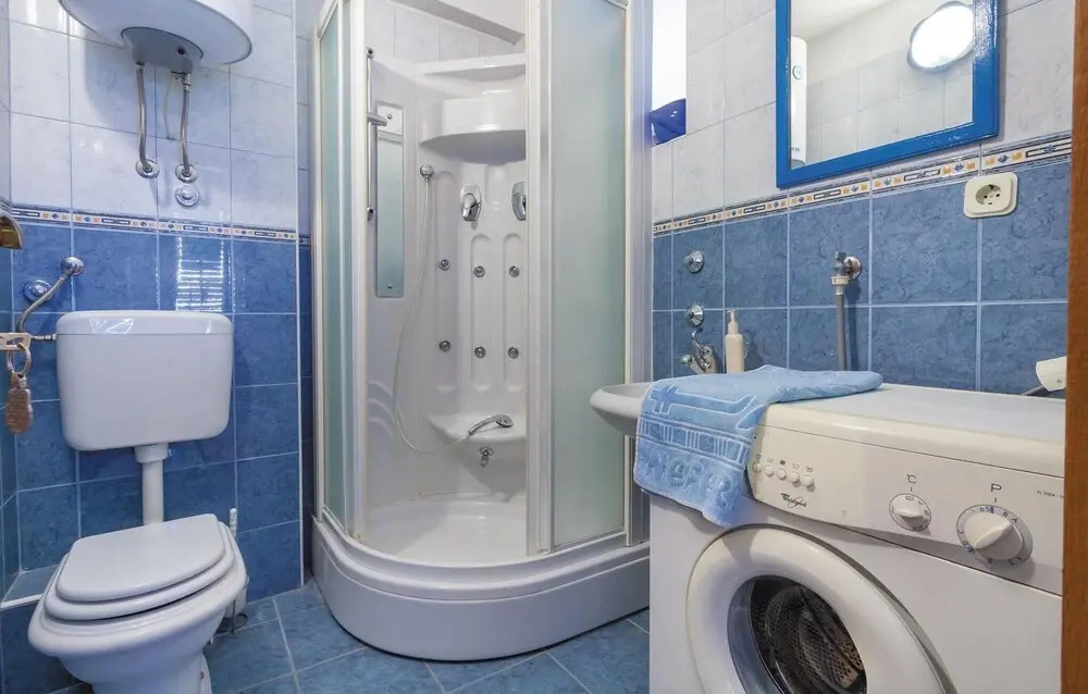 Beautiful Home in Trogir With Wifi and 2 Bedrooms