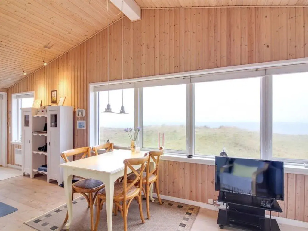 "Arngard" - 15m from the sea in NW Jutland