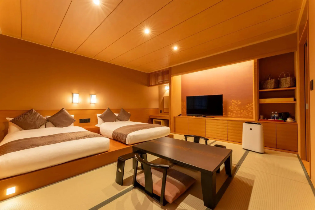 Temple Town Hotel WAQOO Horyuji
