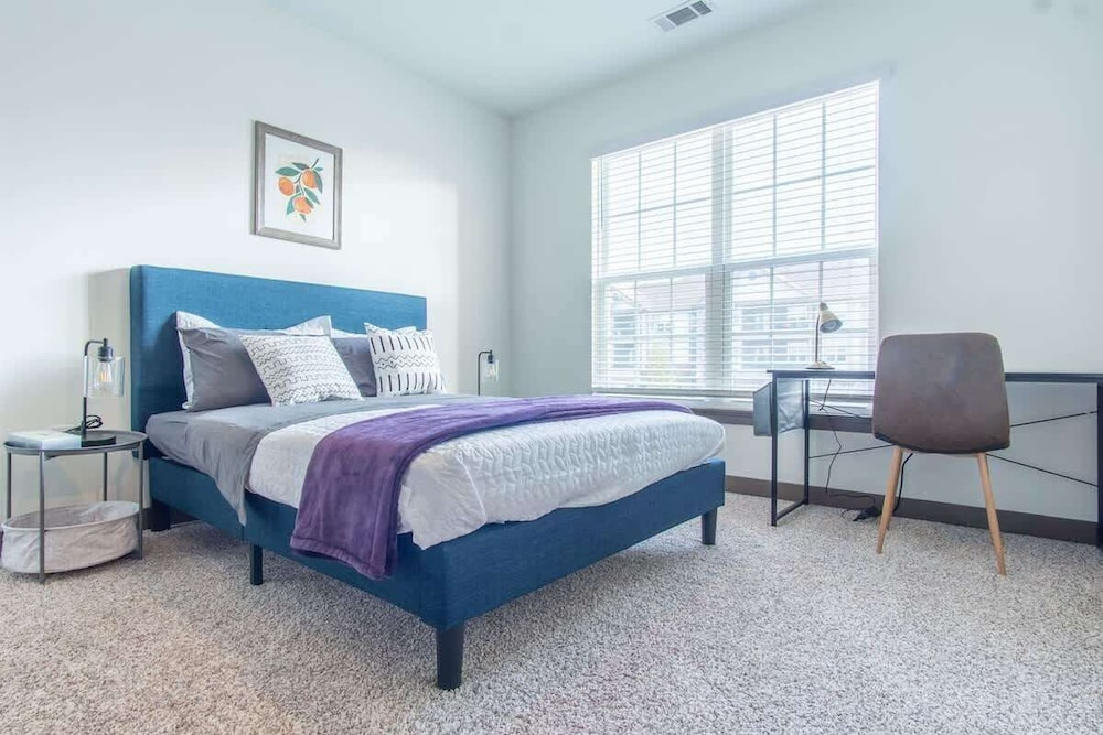 Boulevard Stays - Hurstbourne