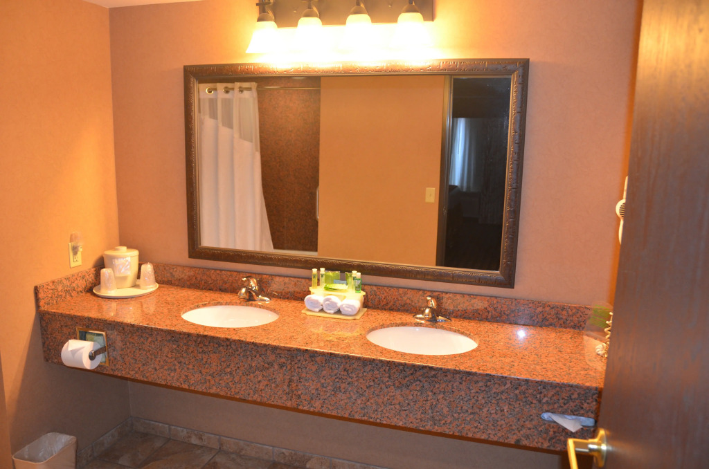 Holiday Inn Express & Suites Donegal by IHG