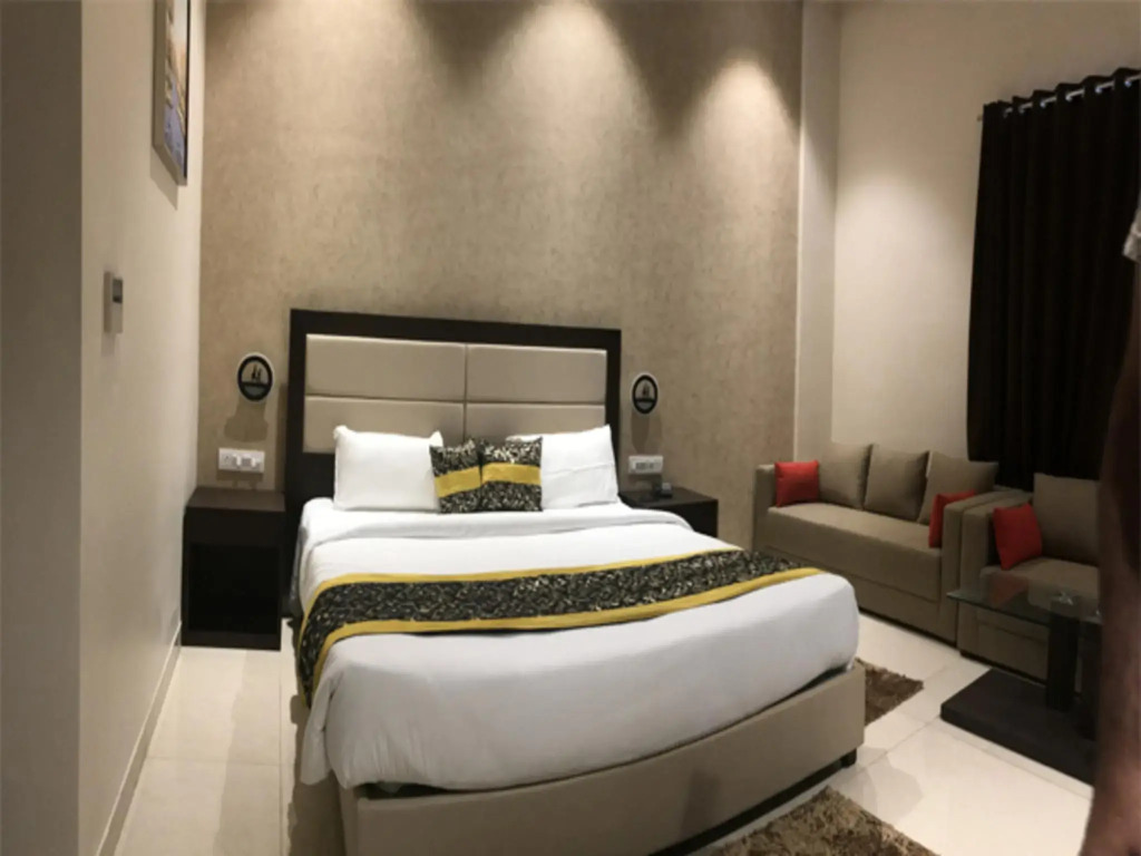 Hotel TGS