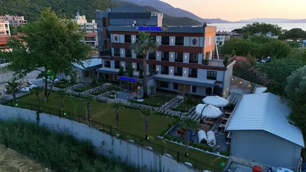 Zeus Otel