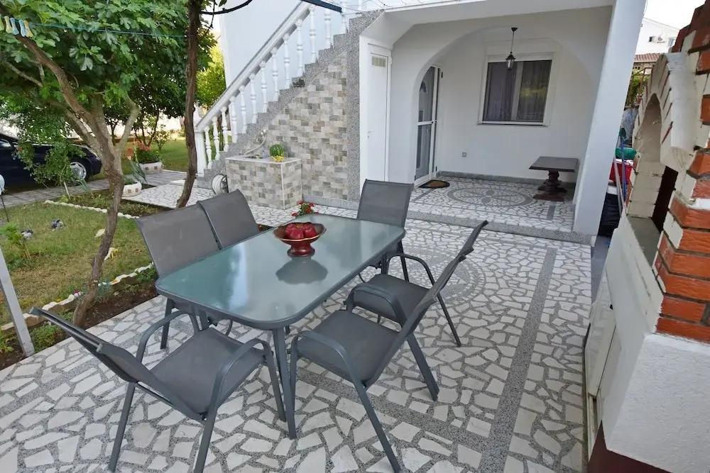 Aldina Apartments
