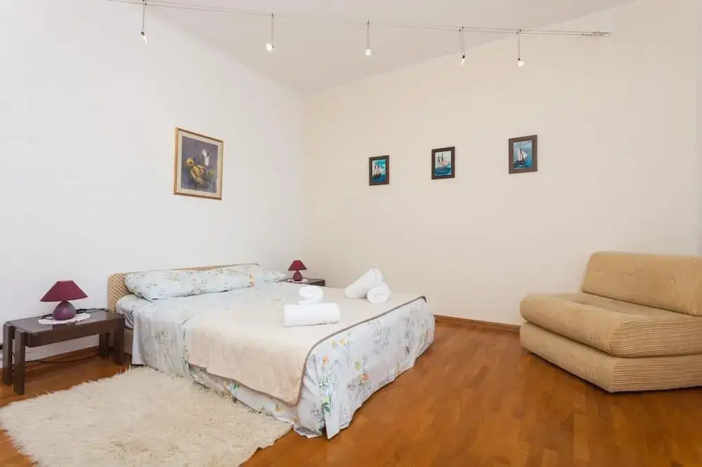 Apartment Rea