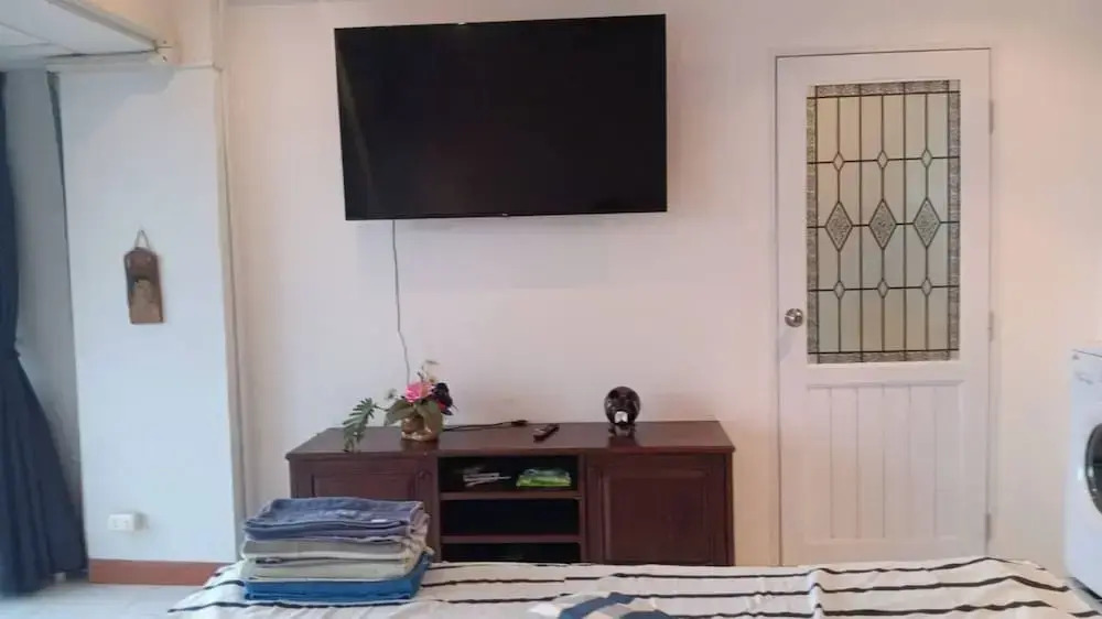 Sombat Condo Seaview 1 Bedroom