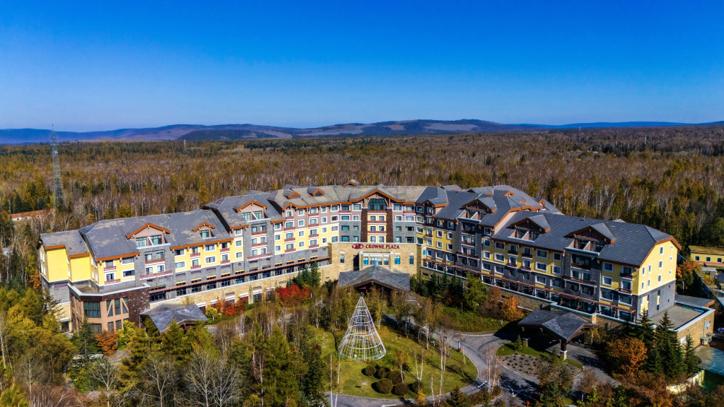 Crowne Plaza Resort Changbaishan Hot Spring by IHG