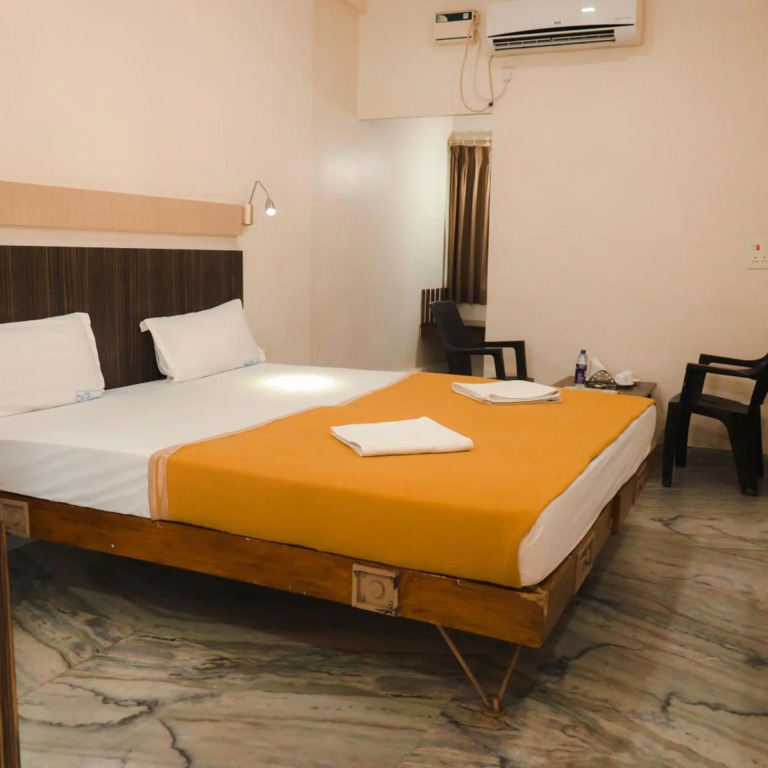 Hotel Madhuvan International