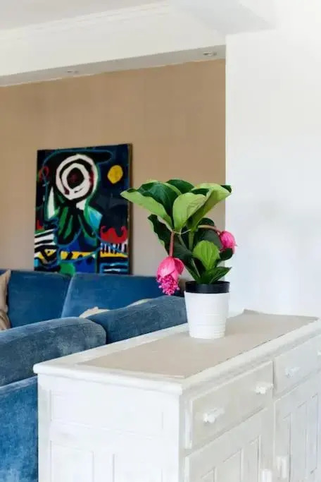 Lisbon Waves Surf Lodge