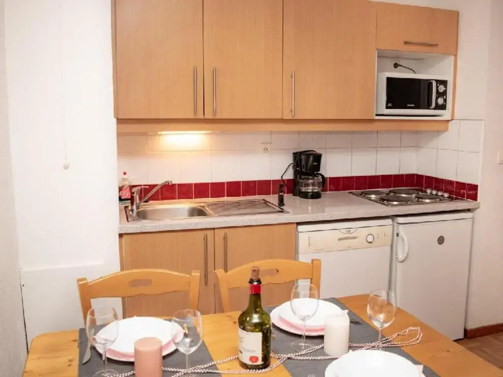 Appartement Puy-Saint-Vincent, 2 pièces, 4 personnes - FR-1-504-340