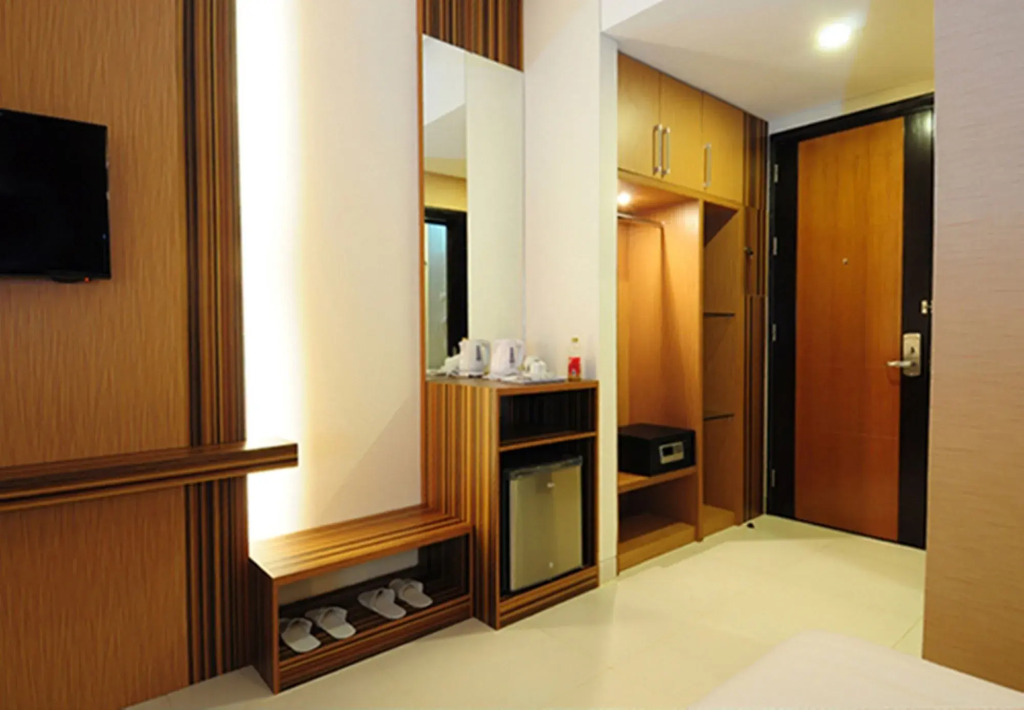Lynt Hotel Jakarta