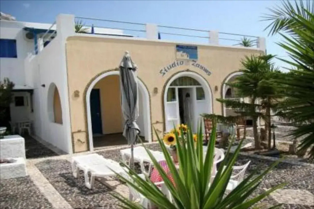Zannes Studios