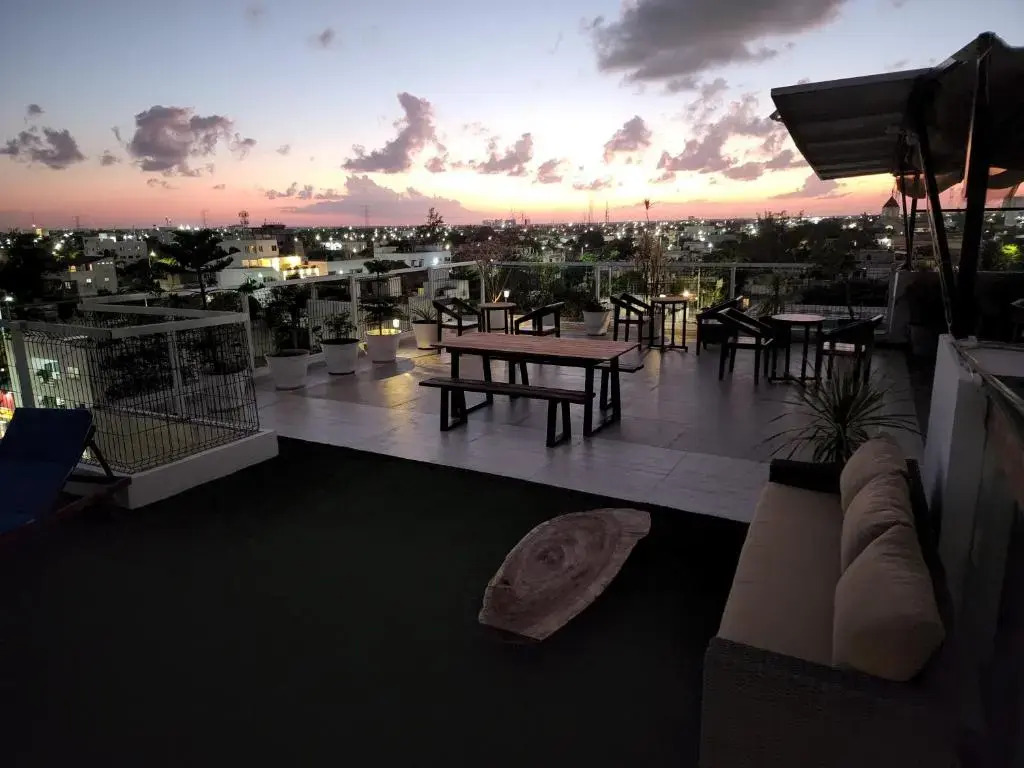 Ocean and city view rooftop, apartment 2BR 301