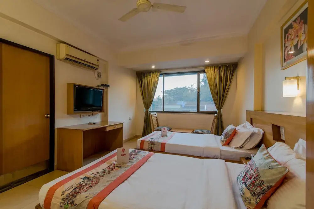 OYO 1152 Hotel Sun INN