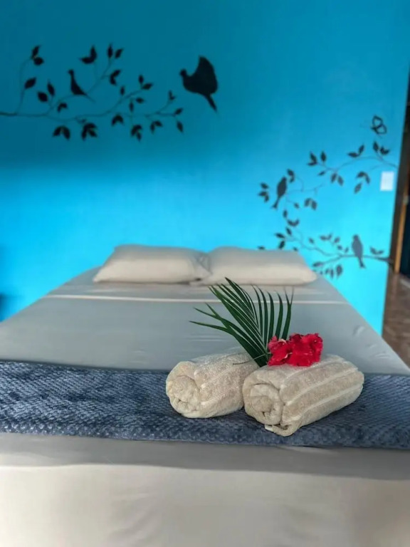 Pacific Breeze Lodge