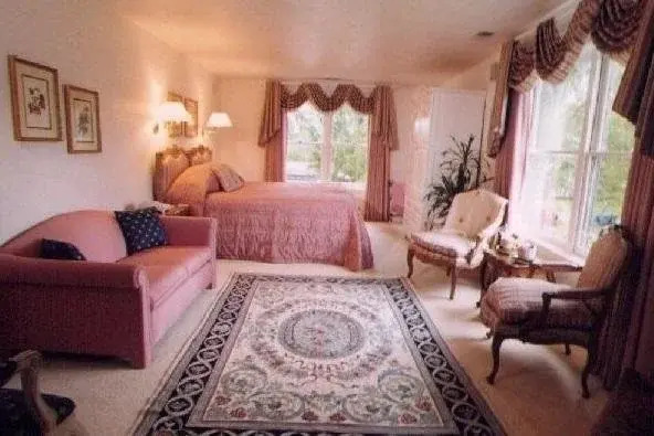 Secret Garden Inn