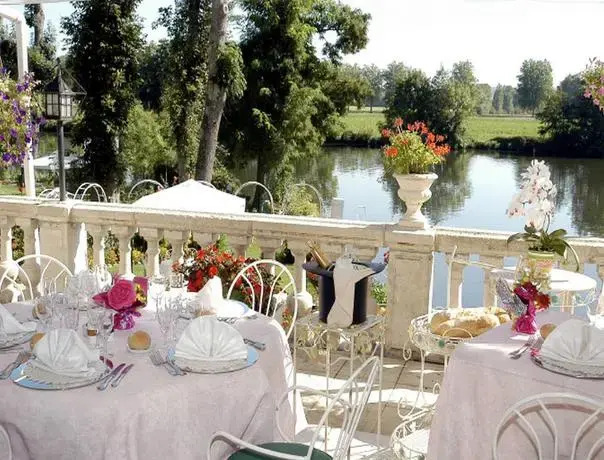 Logis Le Manoir de lOnde
