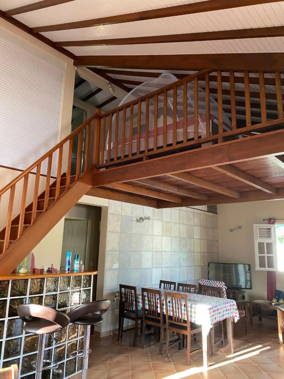 Maison spacieuse avec jardin au Diamant, proche plages
