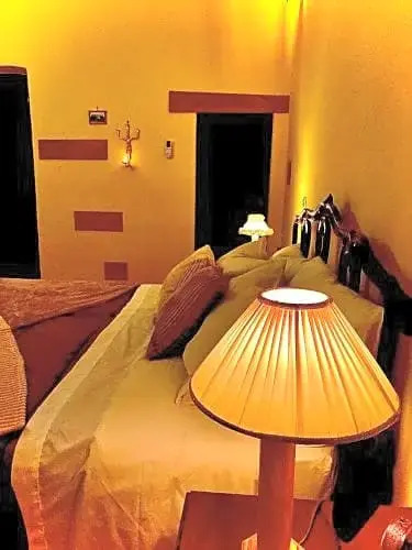 B&B Carlo III Formicola