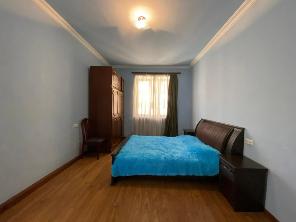 Argishti street, 2 bedrooms Spacious, Sunny apartment GL148