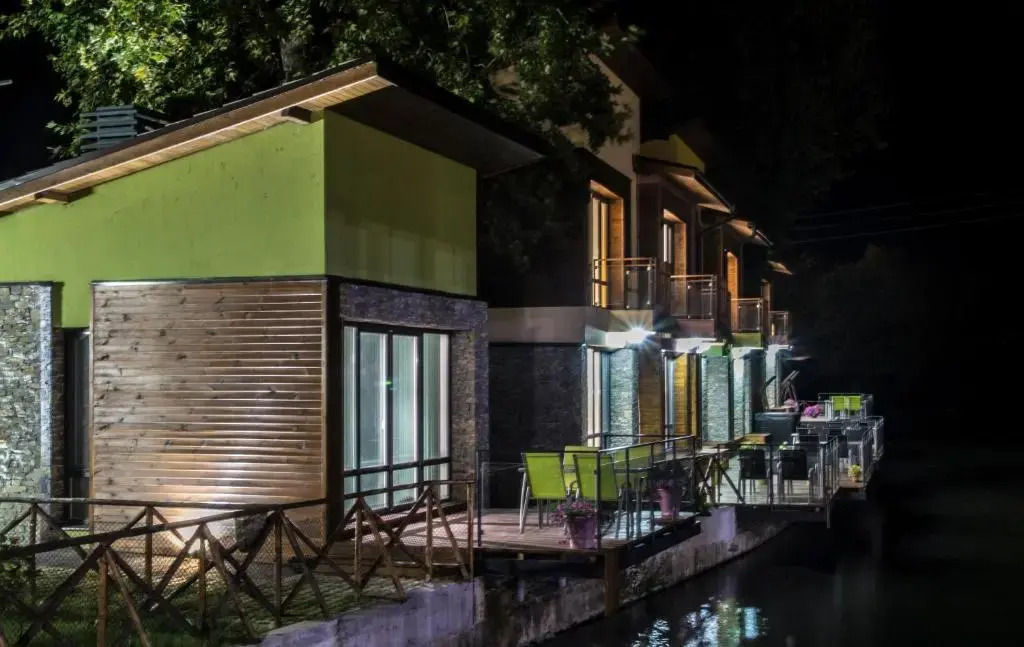 Waterside Houses