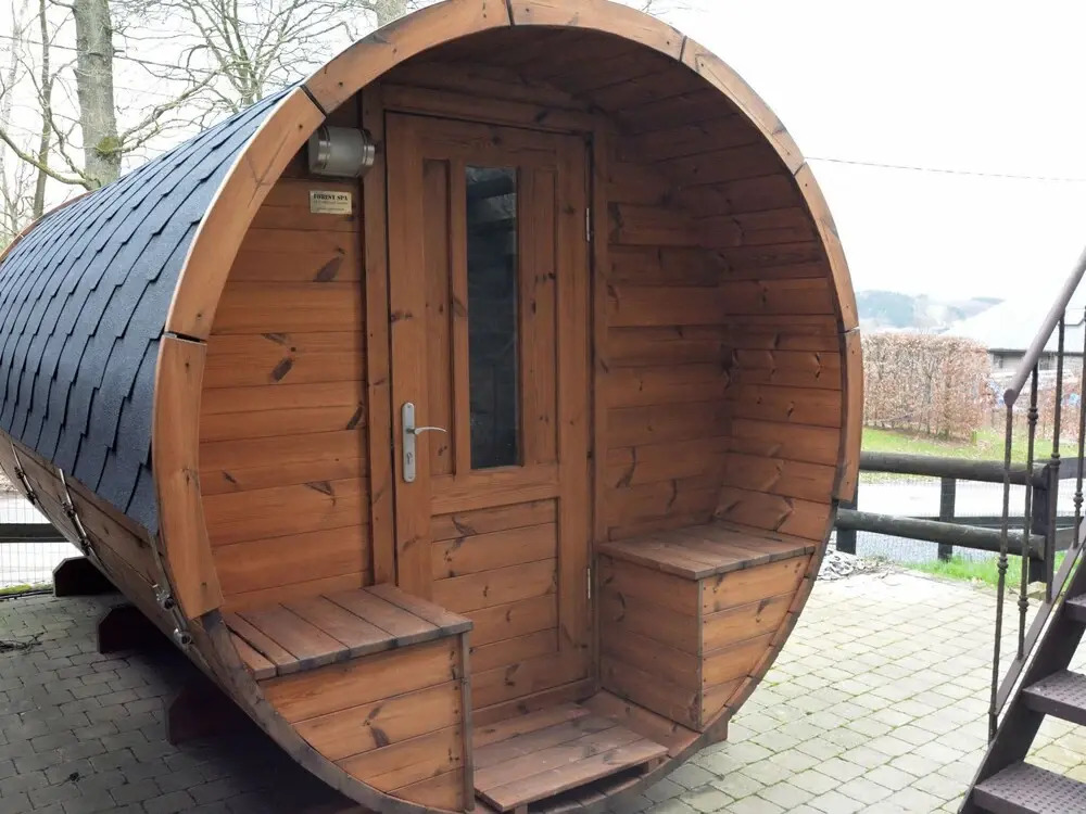 Comfortable Holiday Home With Sauna and Lots of Games in Érezée