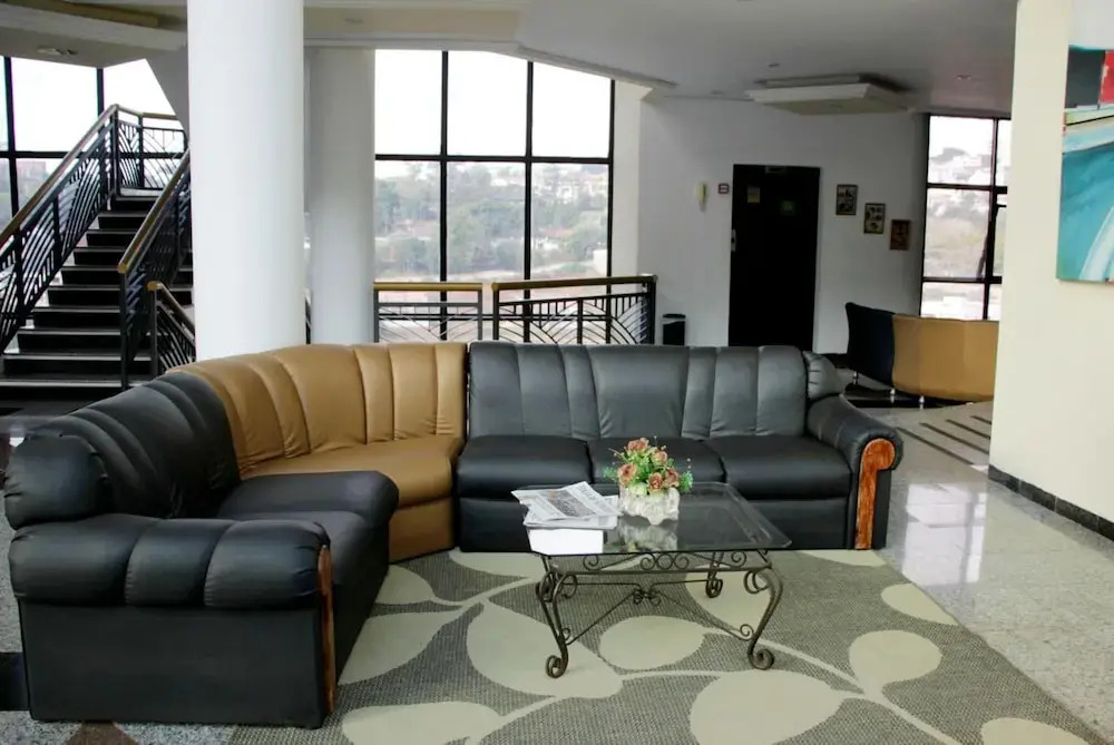Royal Inn Hotel